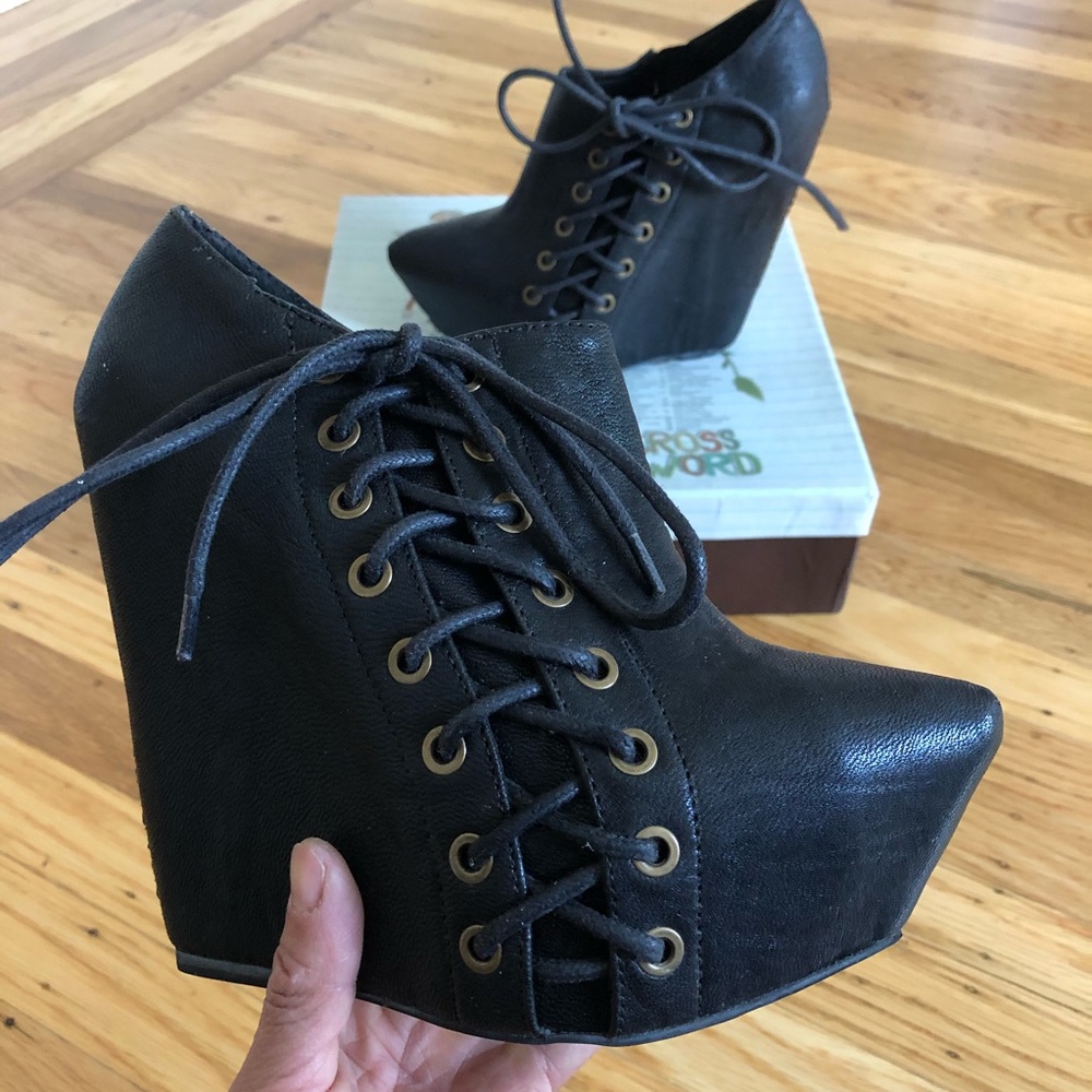 Jeffrey Campbell Zup bootie